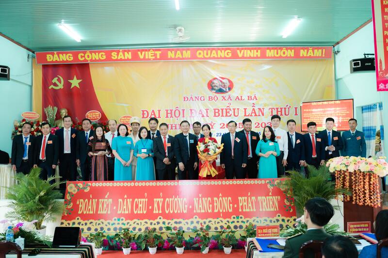 Một số hình ảnh Đại hội đại biểu Đảng bộ xã Al Bá lần thứ I, nhiệm kỳ 2025 - 2030
